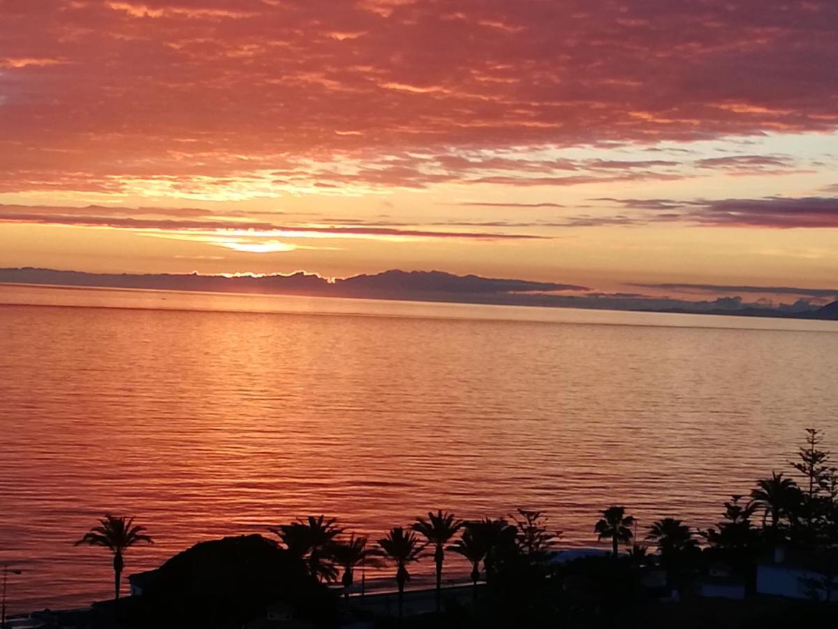 Coqueto Apartamento Con Vista Al Mar Castillo Bajo Kültér fotó