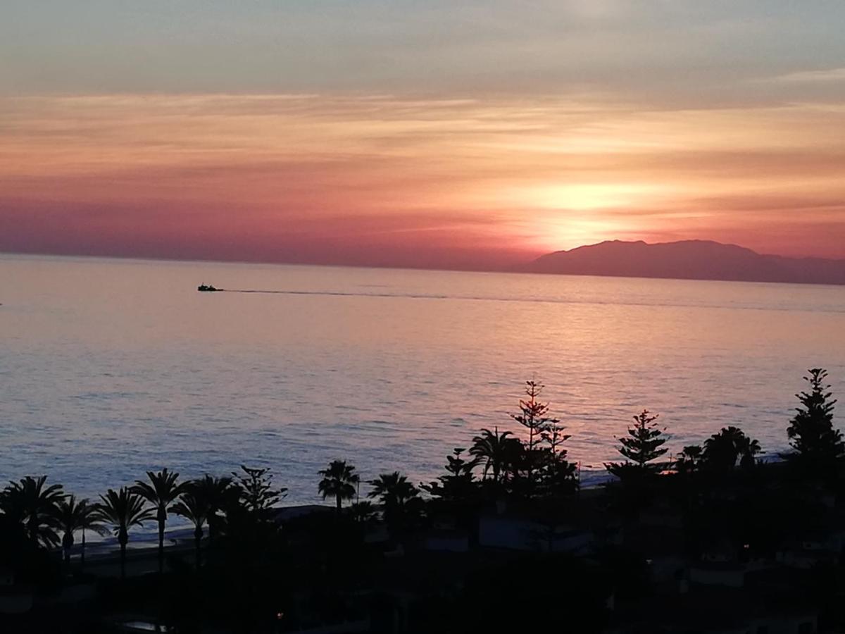 Coqueto Apartamento Con Vista Al Mar Castillo Bajo Kültér fotó